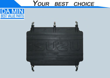 Black ISUZU CXZ Parts, ฝาครอบแบตเตอรี่แบบพลาสติก 1825106541 ตั้งแต่ปี พ.ศ. 2549 CYZ CYH Euro 3 Standard