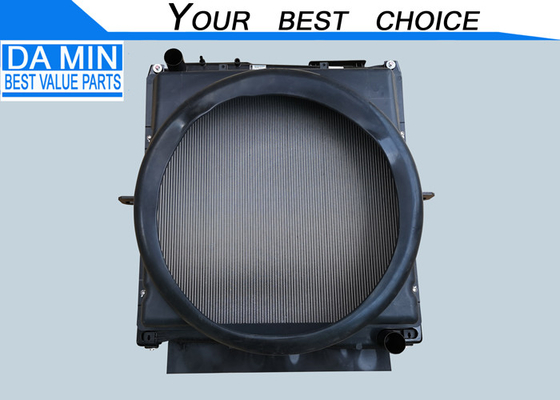 หม้อน้ำ Isuzu 6UZ1 8974321060 Qingling 1301010-D15YR สำหรับ Giga VC61 แกนระบายความร้อนอลูมิเนียมและคู่มือพัดลมพลาสติก