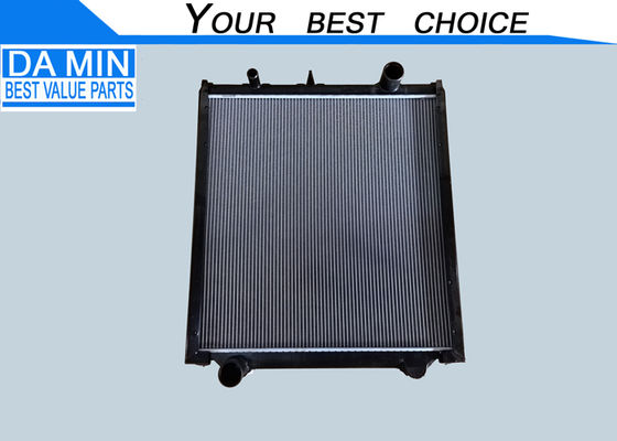 หม้อน้ำ 10PE1 1214107950 อะลูมิเนียม คูลลิ่งคอร์ ขนาดมาตรฐาน เปลือกพลาสติก Isuzu CXZ รถบรรทุกหนัก ชิ้นส่วนเครื่องยนต์